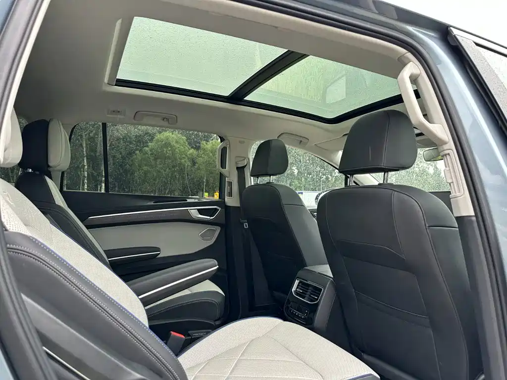 Volkswagen Talagon 2025 2025 450TSI R-Line 6-Seater