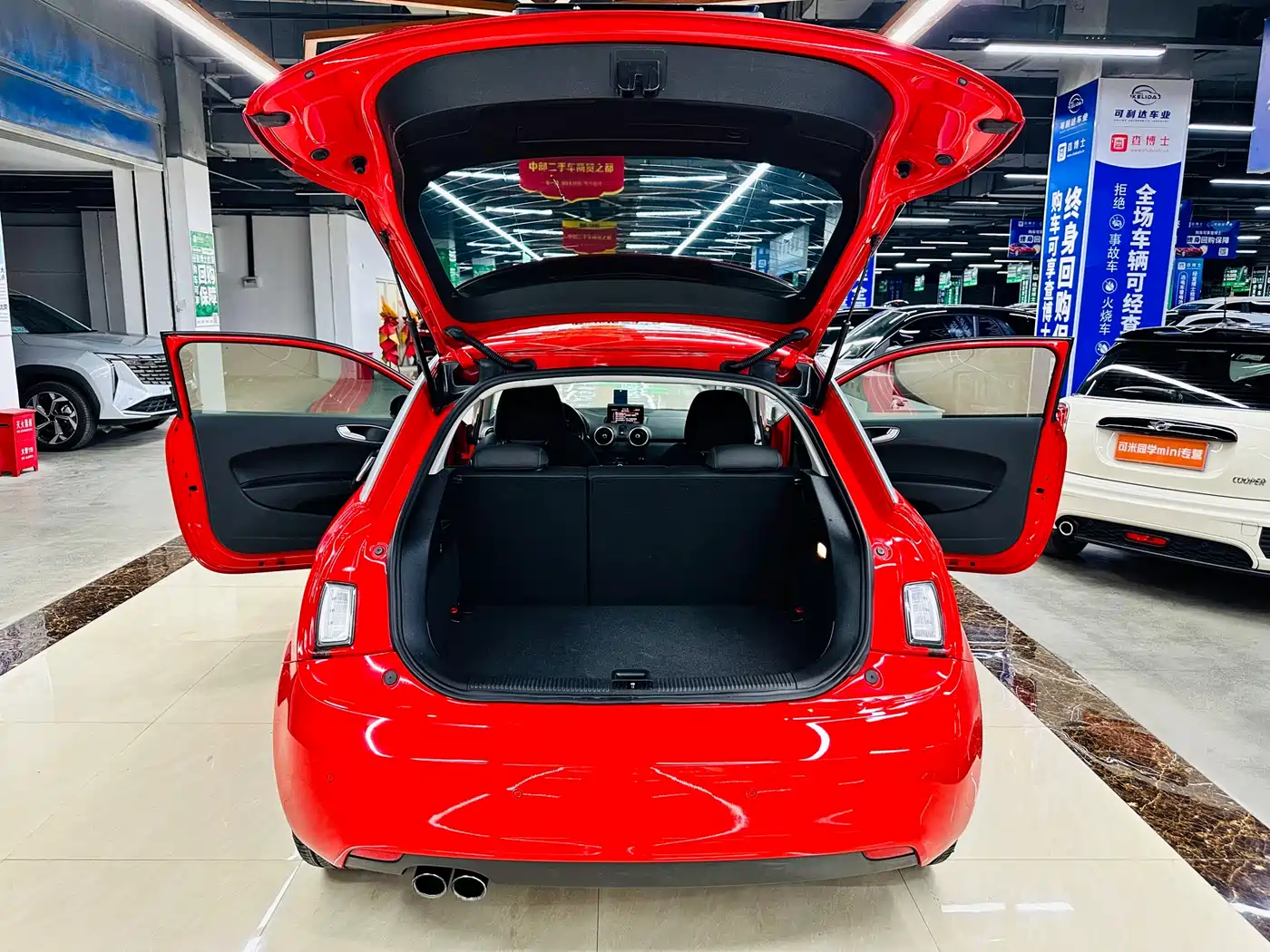 Audi A1 2012 1.4 TFSI Ego фото 22