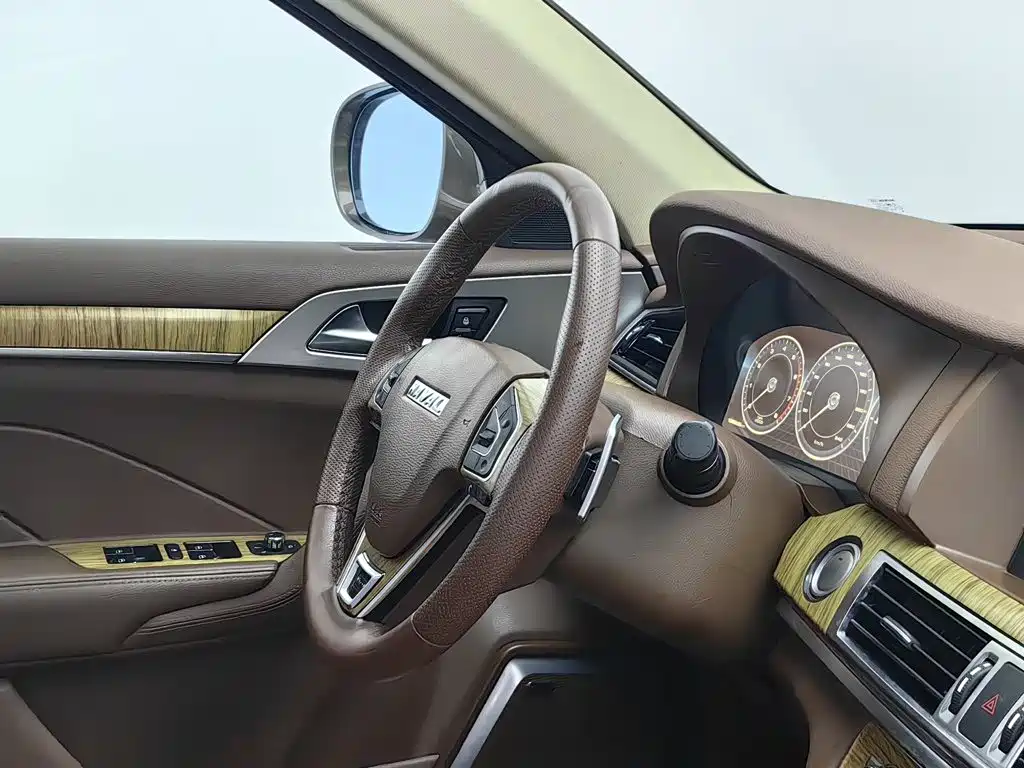 Photo 22 - Haval H7