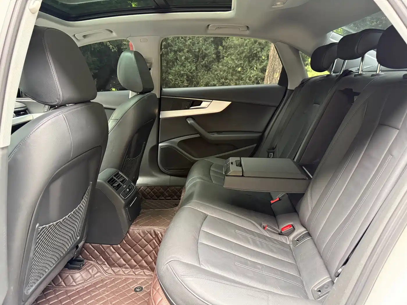 Audi A4L 2019 40 TFSI Fashion (China VI) фото 16