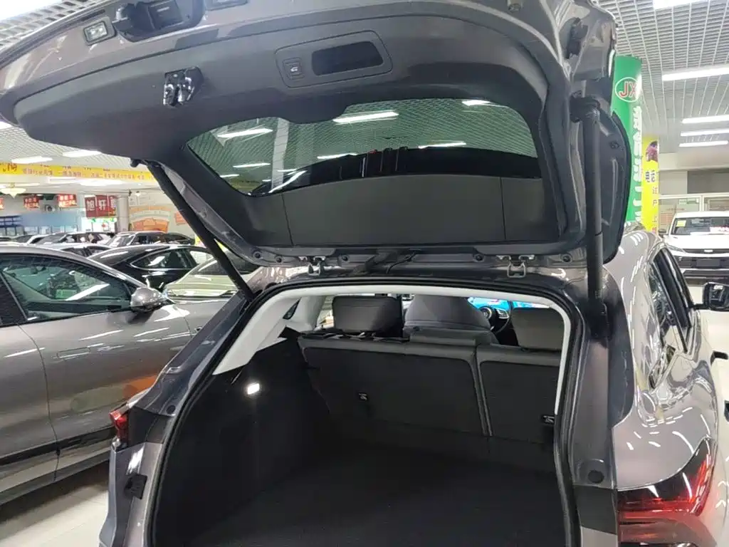 Buick E5 2025 2023 Premium Standard Range Edition