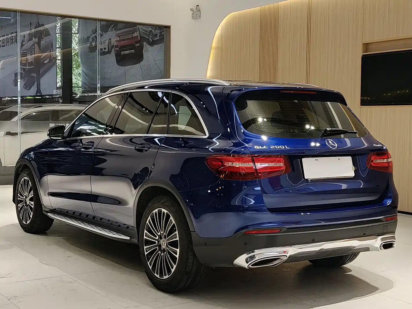 Mercedes-Benz GLC 2019 Model GLC 200 L 4MATIC фото 5