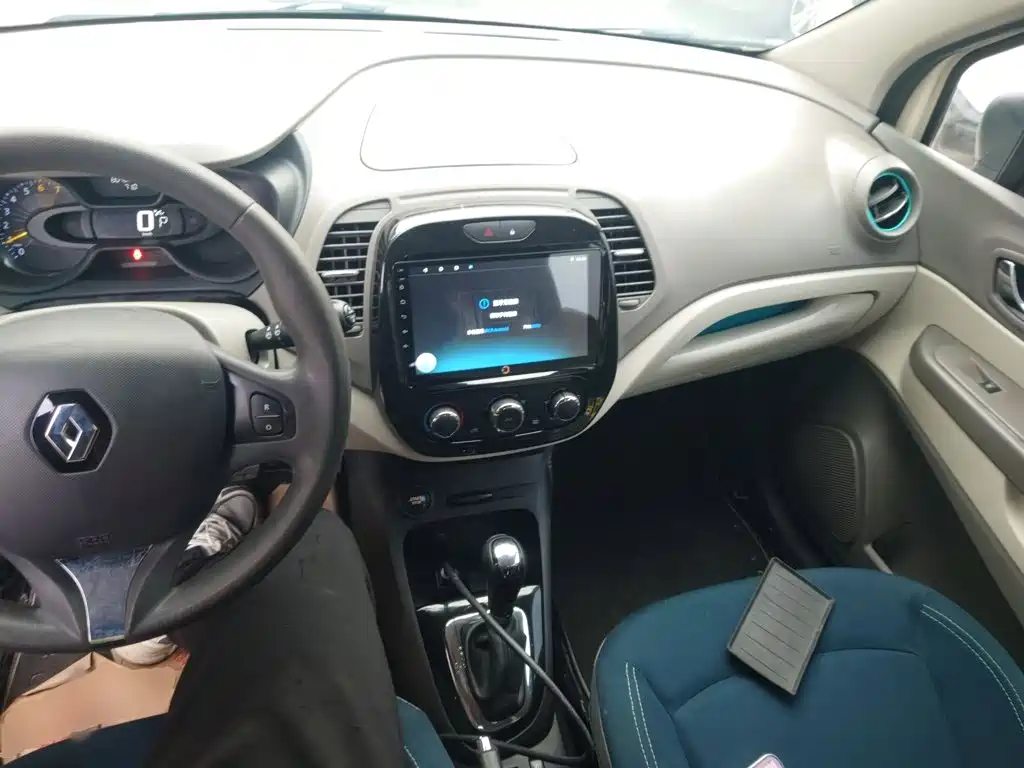 Фото 7 - Renault Captur