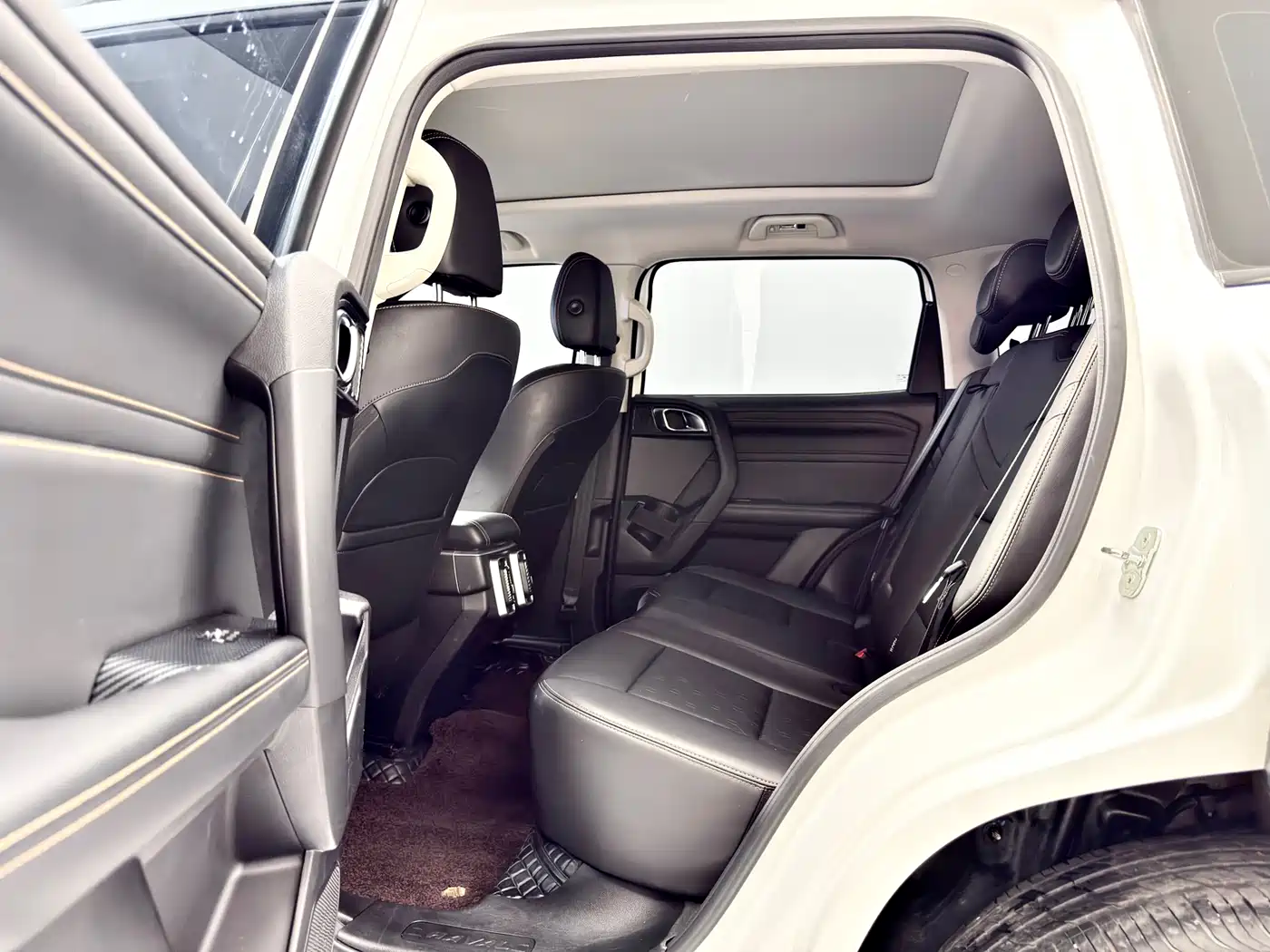 Haval Big Dog 2022 1.5T DCT FWD Labrador Edition фото 5