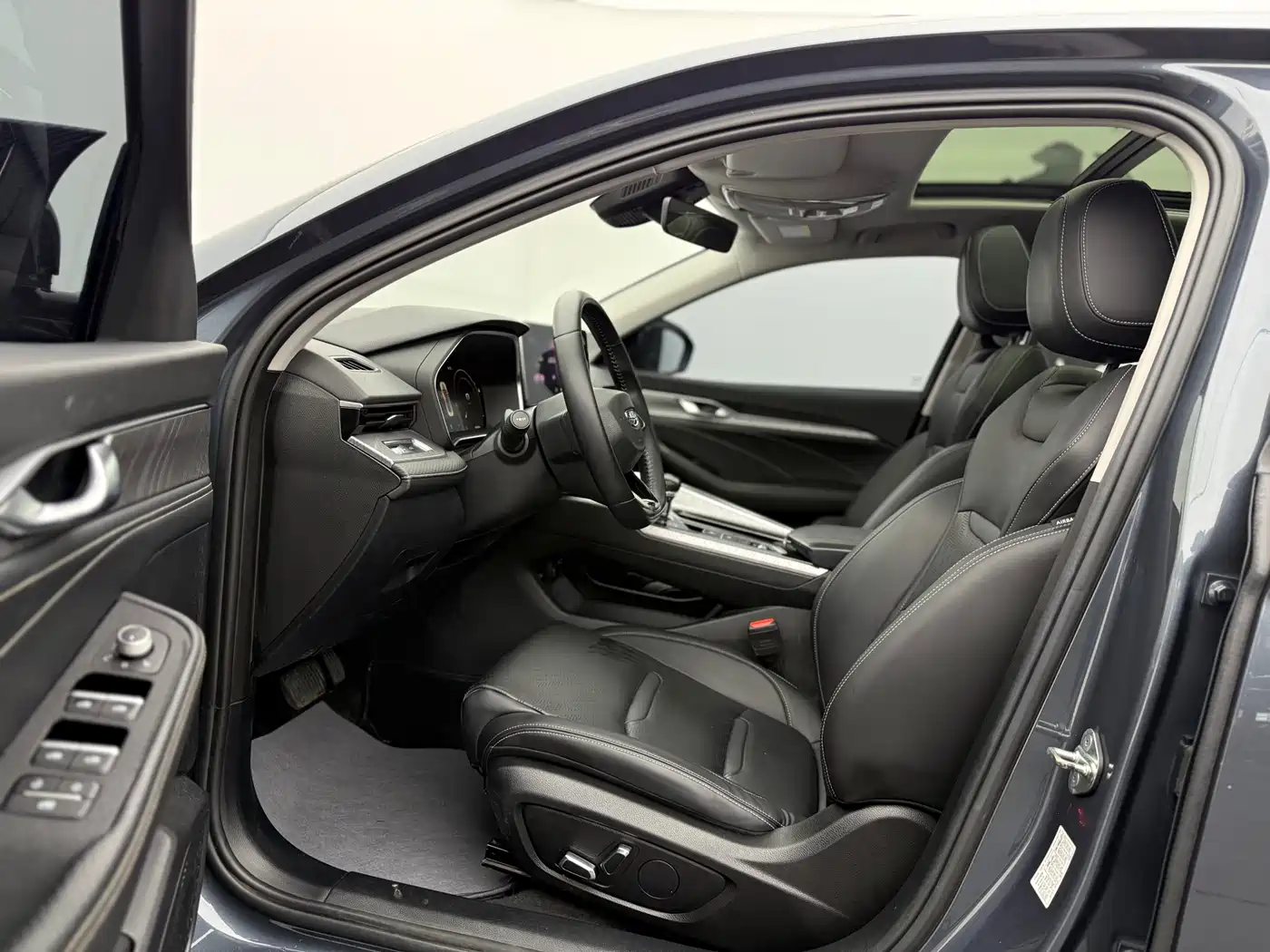 GEELY AUTOMOBILE XINGRUI