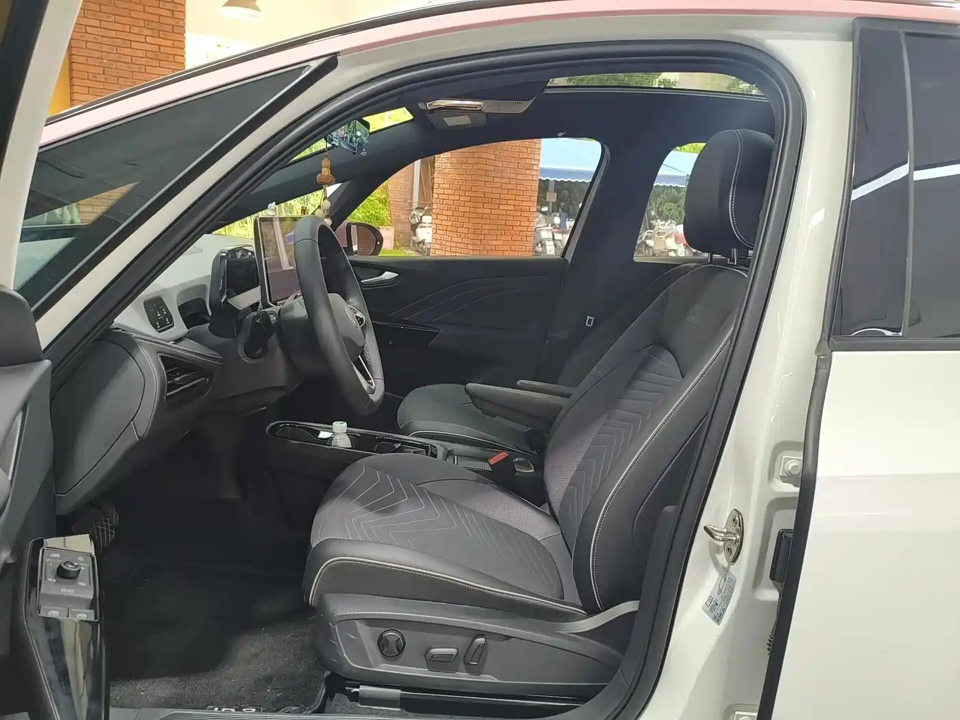 Volkswagen ID.3 2025 Smart Outstanding Edition фото 11