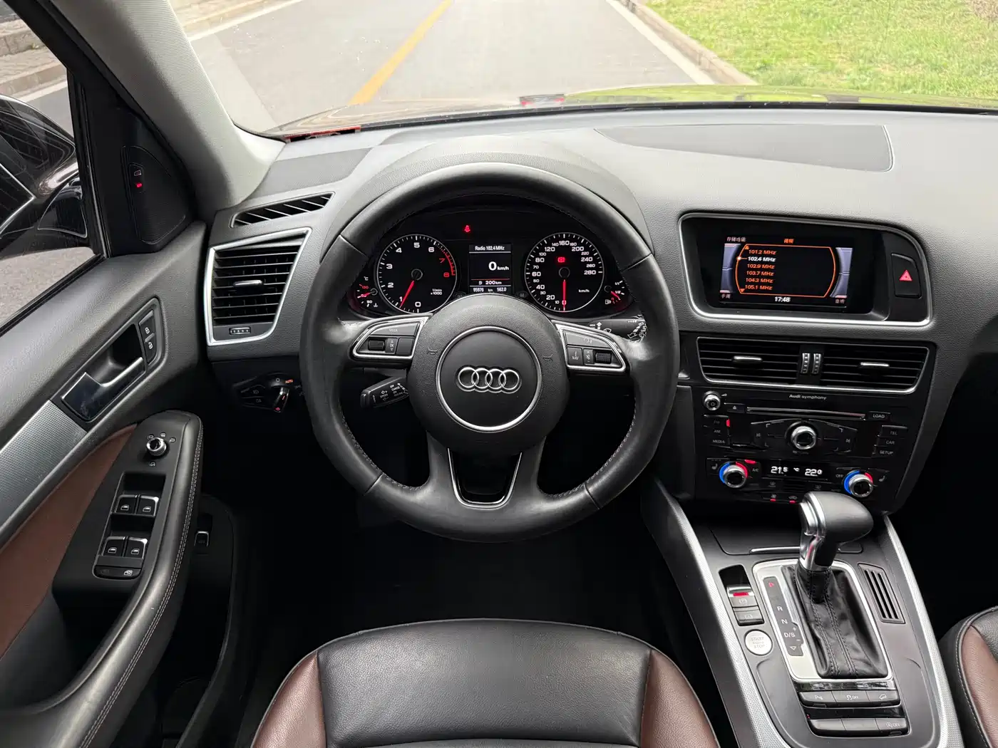 AUDI Q5