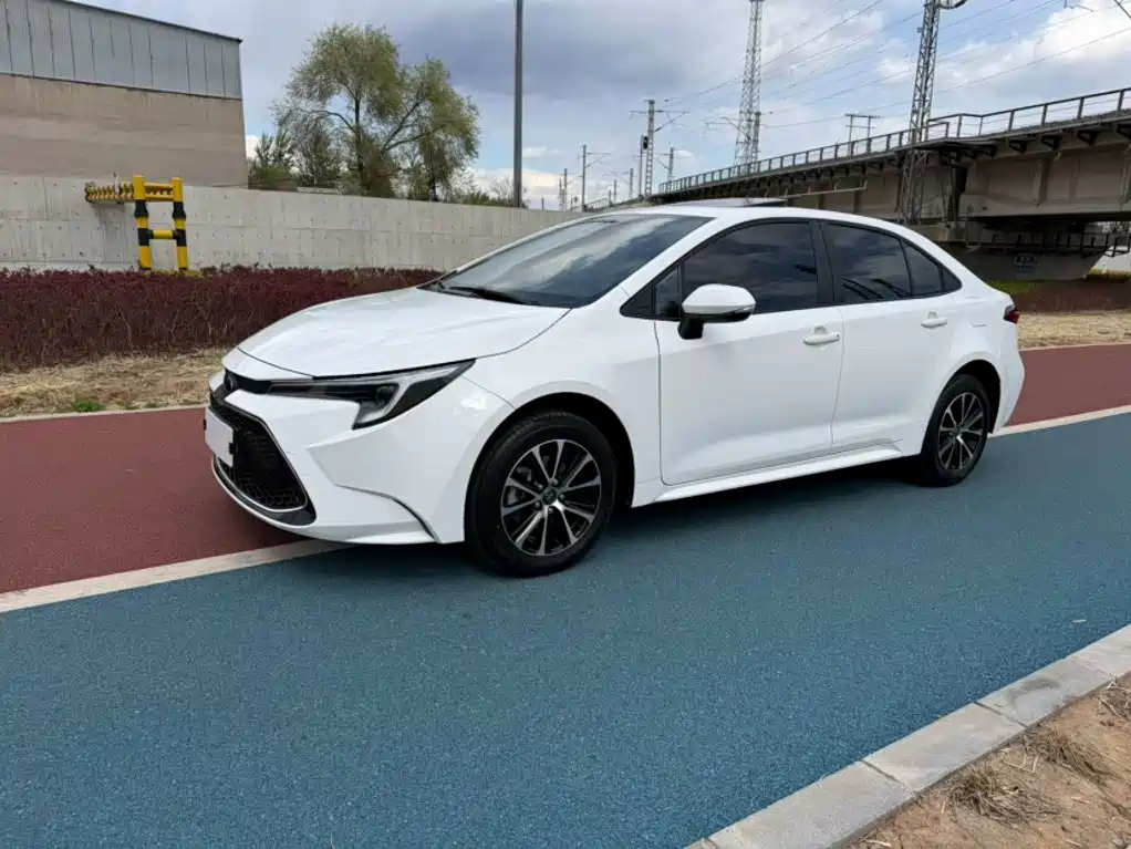 Toyota Levin 2025 2024 185T CVT Luxury Edition
