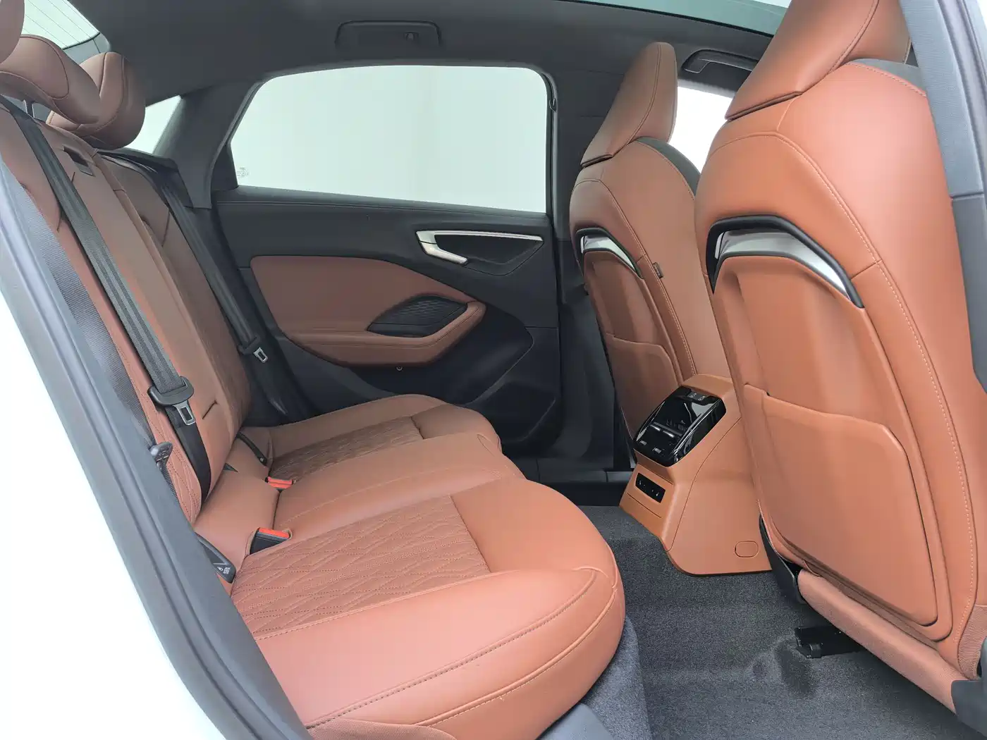 Audi A5L 2025 2.0T Sport Edition Plus фото 6