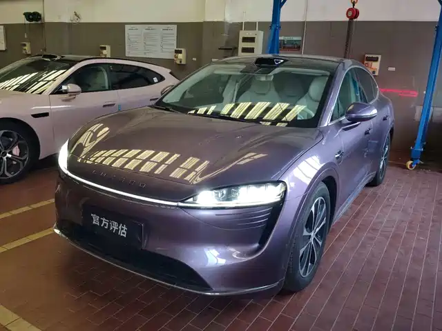 Zhijie Luxeed R7 2025