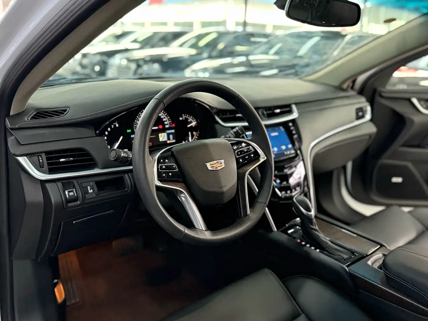 Cadillac XTS 2018 28T Technology фото 9