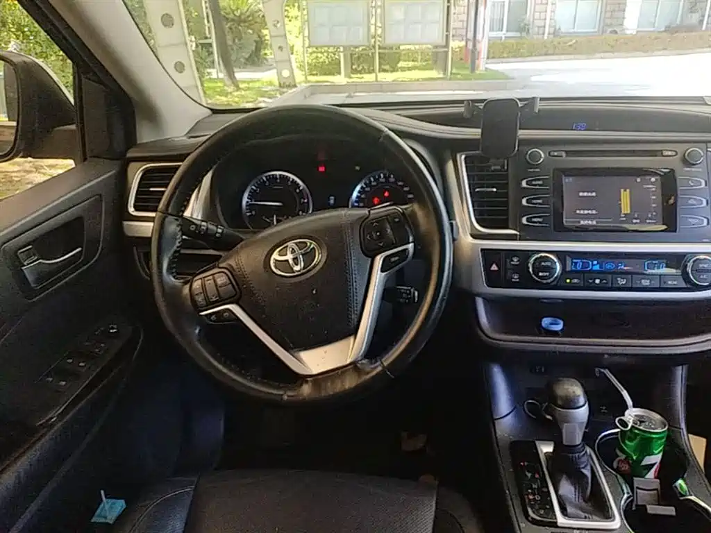 Toyota Highlander 2015 2.0T AWD Luxury Edition 7-seater фото 11