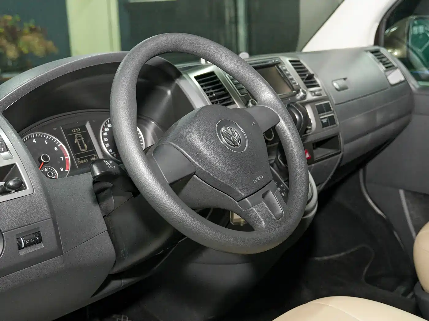 Volkswagen Caravelle 2014 2.0TSI 4WD Comfort Edition фото 15