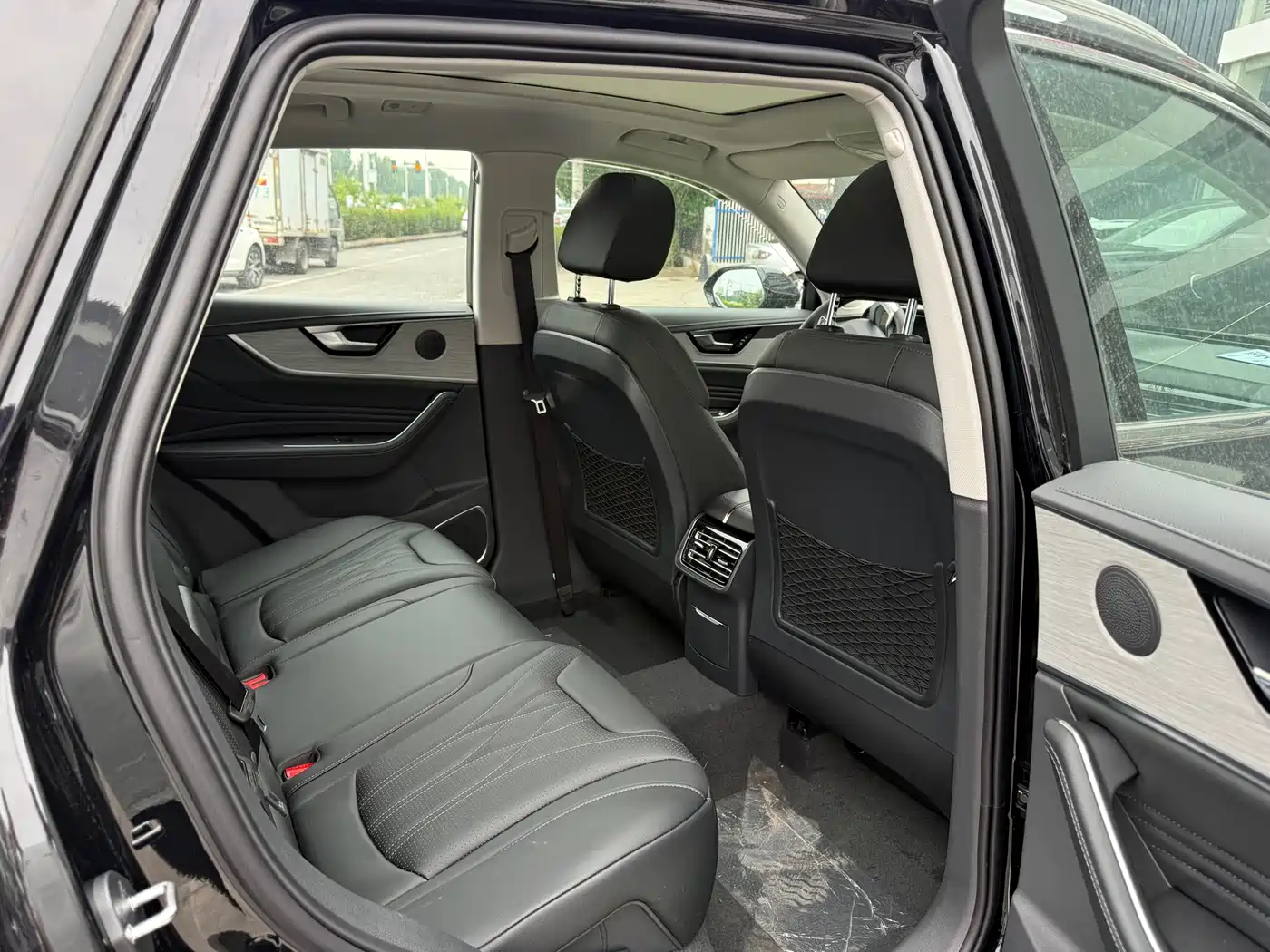 Hongqi HS5 2025 2.0T 2WD Qixiang Pro фото 3