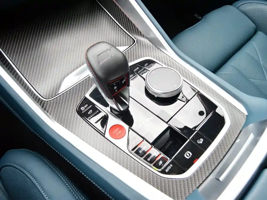 BMW XM 2023 Model Base фото 9