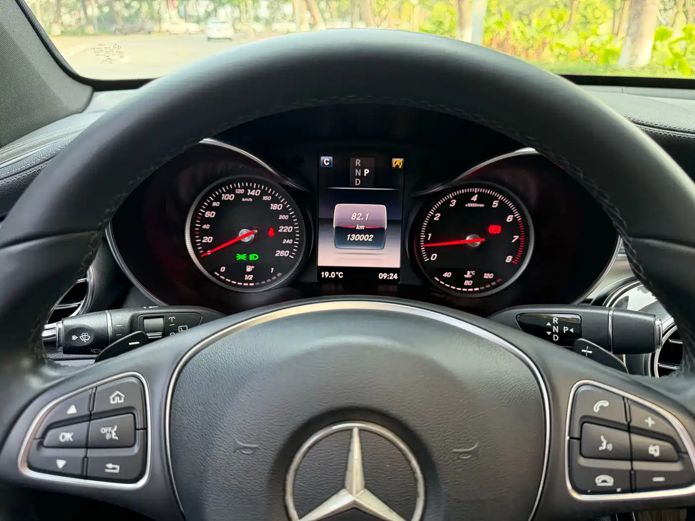 Mercedes-Benz GLC 2017 GLC 260 4MATIC Dynamic фото 16