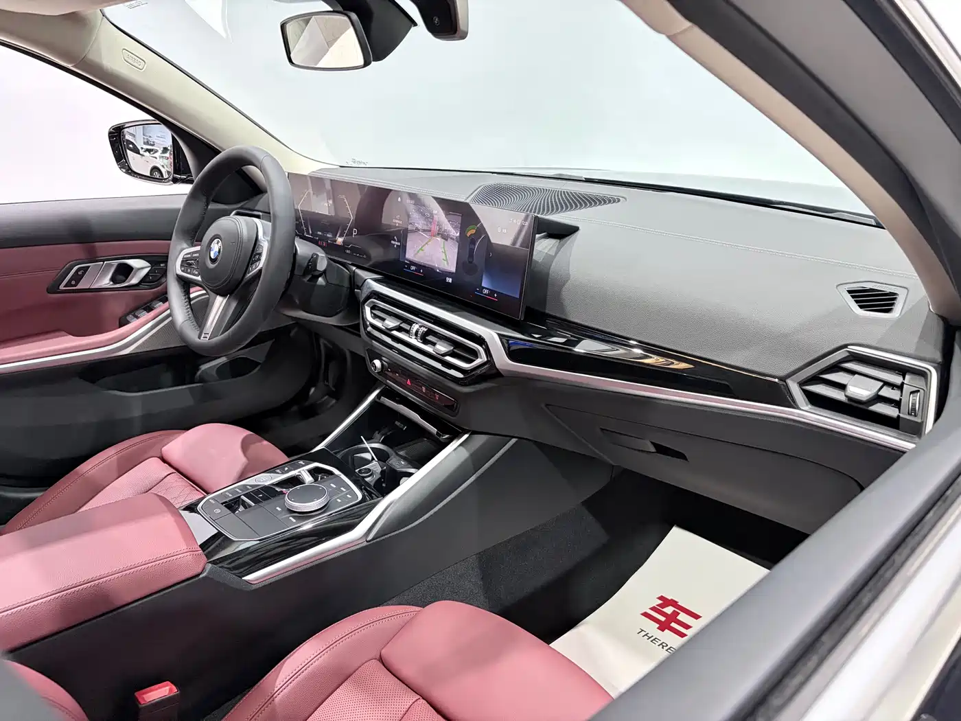 BMW 3 Series 2023 320Li M Sport Package фото 22