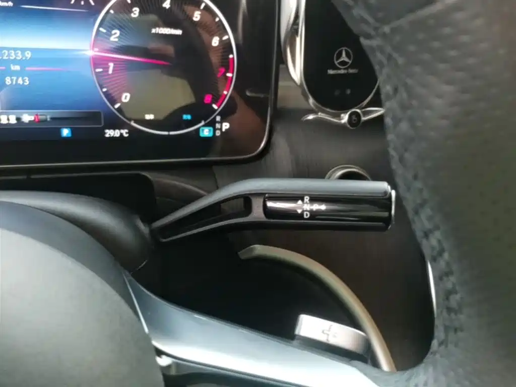 Mercedes-Benz C-Class 2024 C 260 L Sport фото 14