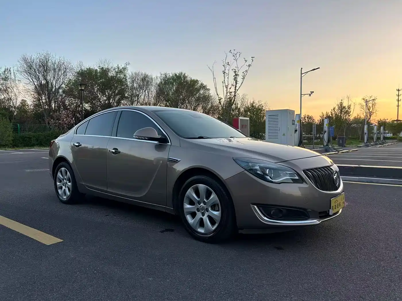 Buick Regal 2015 2.0L Elite Fashion Model фото 3