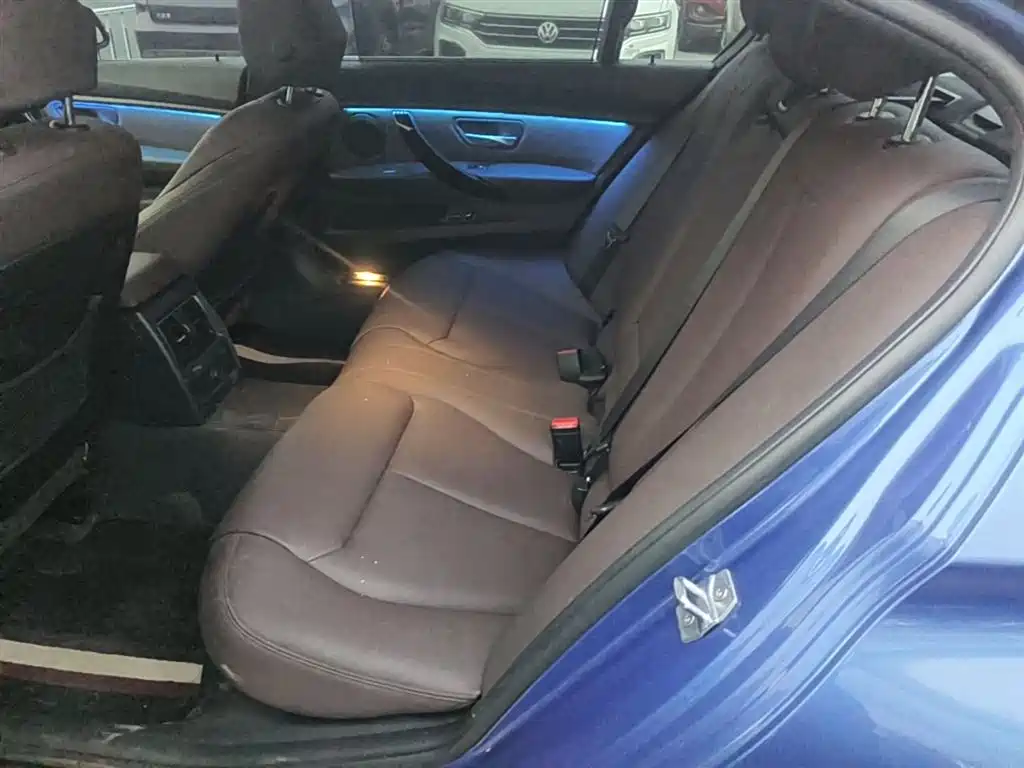 BMW 3 Series 2019 320Li M Sport Package фото 17