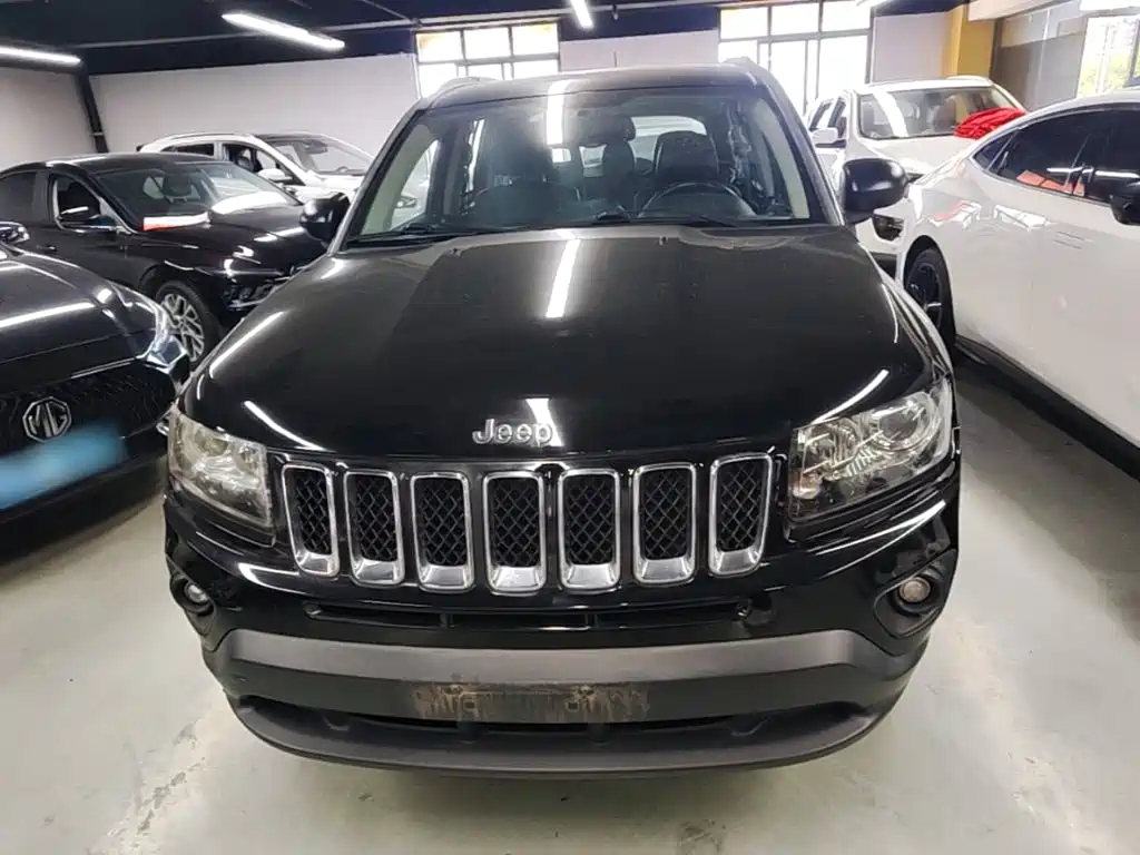 Jeep Compass (Import) 2014 2014 Facelift 2.0L 2WD Progressive Edition