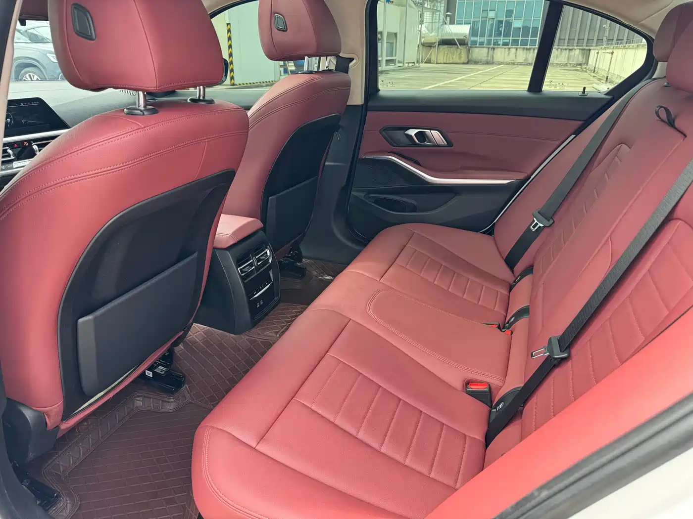 BMW 3 Series 2021 325i M Sport Package фото 16