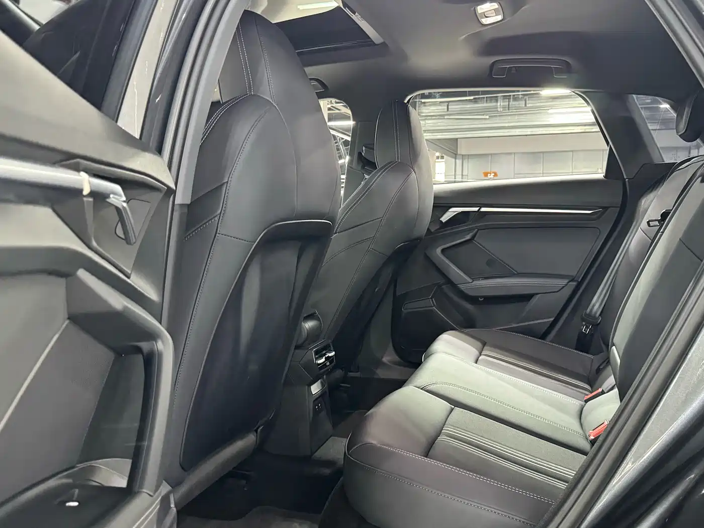 Audi A3 2023 Facelift A3L Limousine 35 TFSI Fashion Sport фото 14