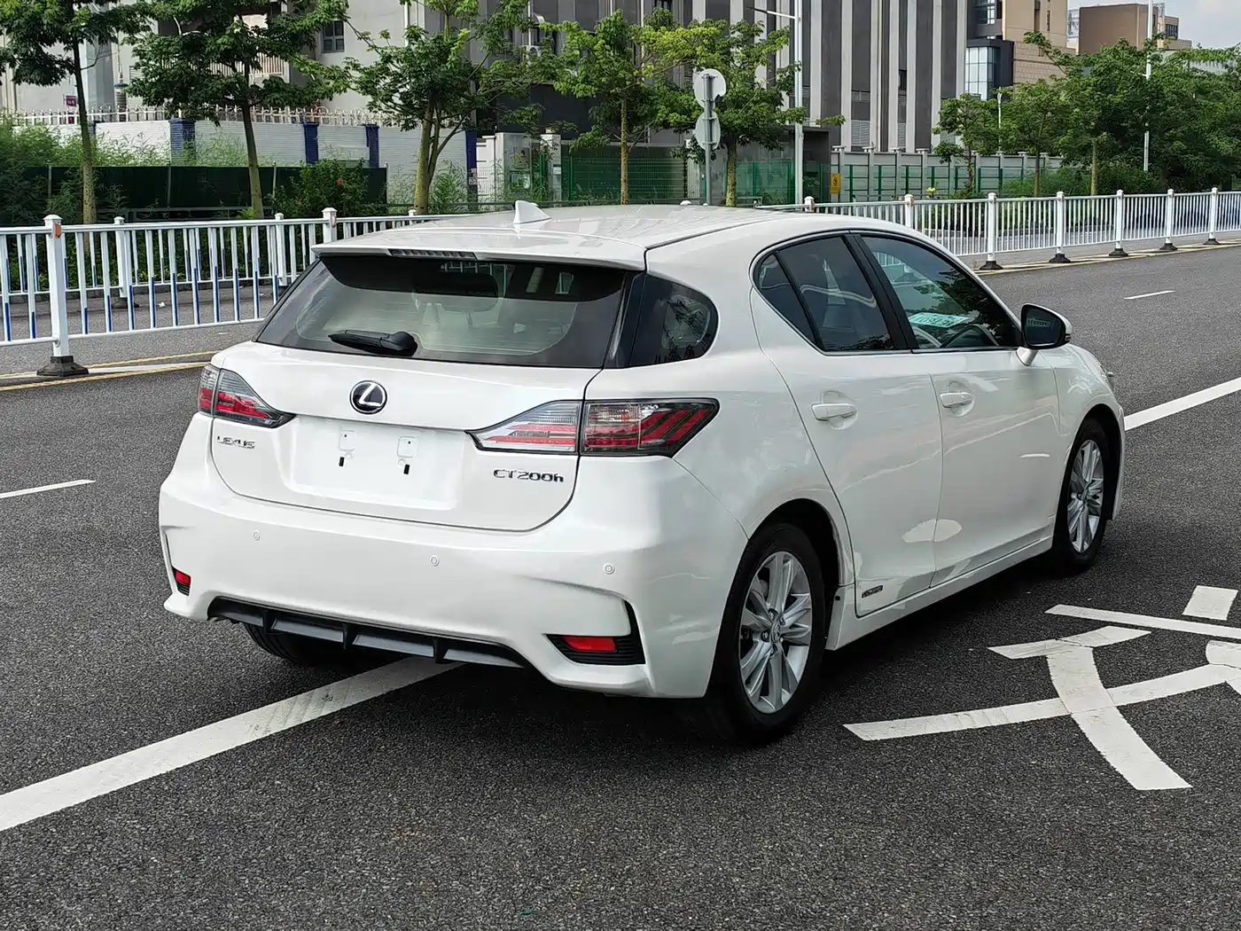 Lexus CT 2014 2014 CT200h Comfort Monochrome