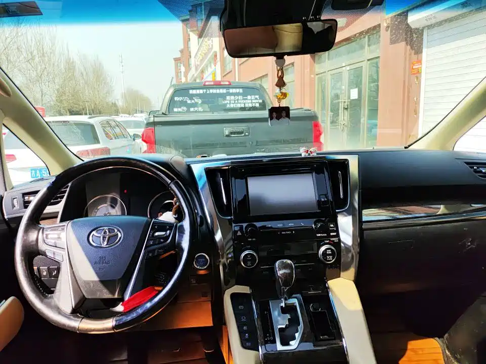 Toyota Alphard 2019 Hybrid 2.5L Premium Edition фото 5