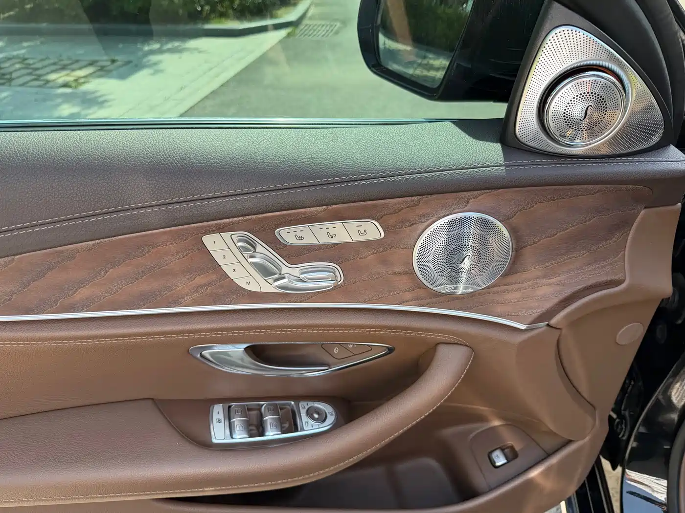 Mercedes-Benz E-Class 2020 Facelift E 300 L Exclusive фото 16