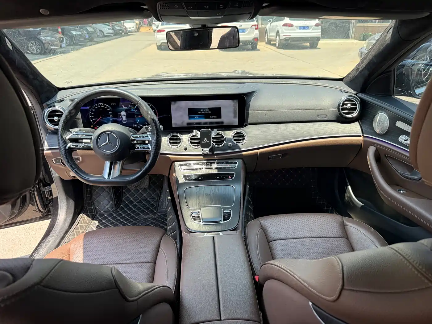 Mercedes-Benz E-Class 2023 E 300 L Sport Luxury фото 4