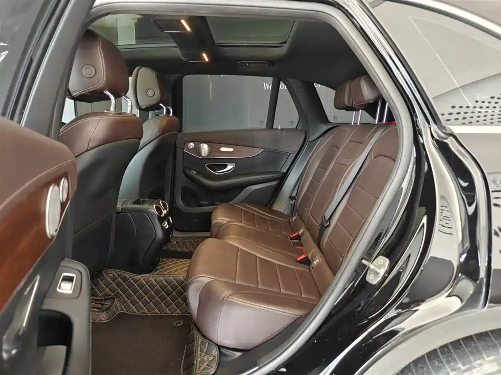 Mercedes-Benz GLC 2020 GLC 300 L 4MATIC Dynamic фото 8