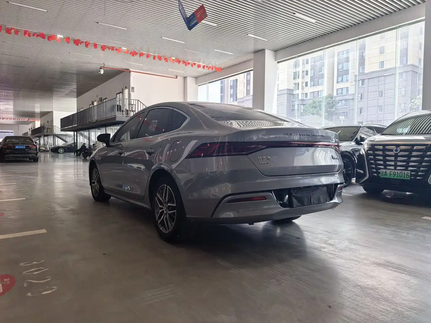 BYD Qin PLUS 2021 DM-i 55KM Flagship фото 19