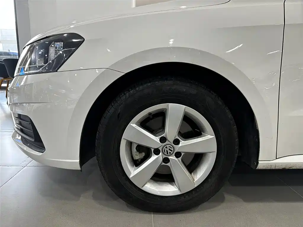 Volkswagen Lavida 2019 Lavida Start 1.5L Auto Trend (China VI) фото 32