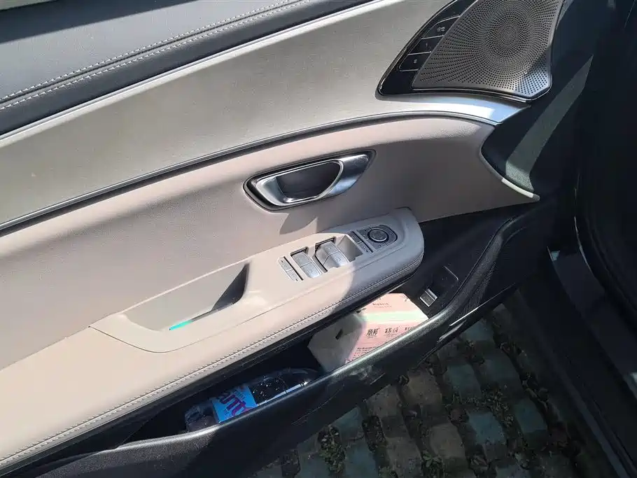 BYD Han 2025 DM-i 125KM Elite фото 7