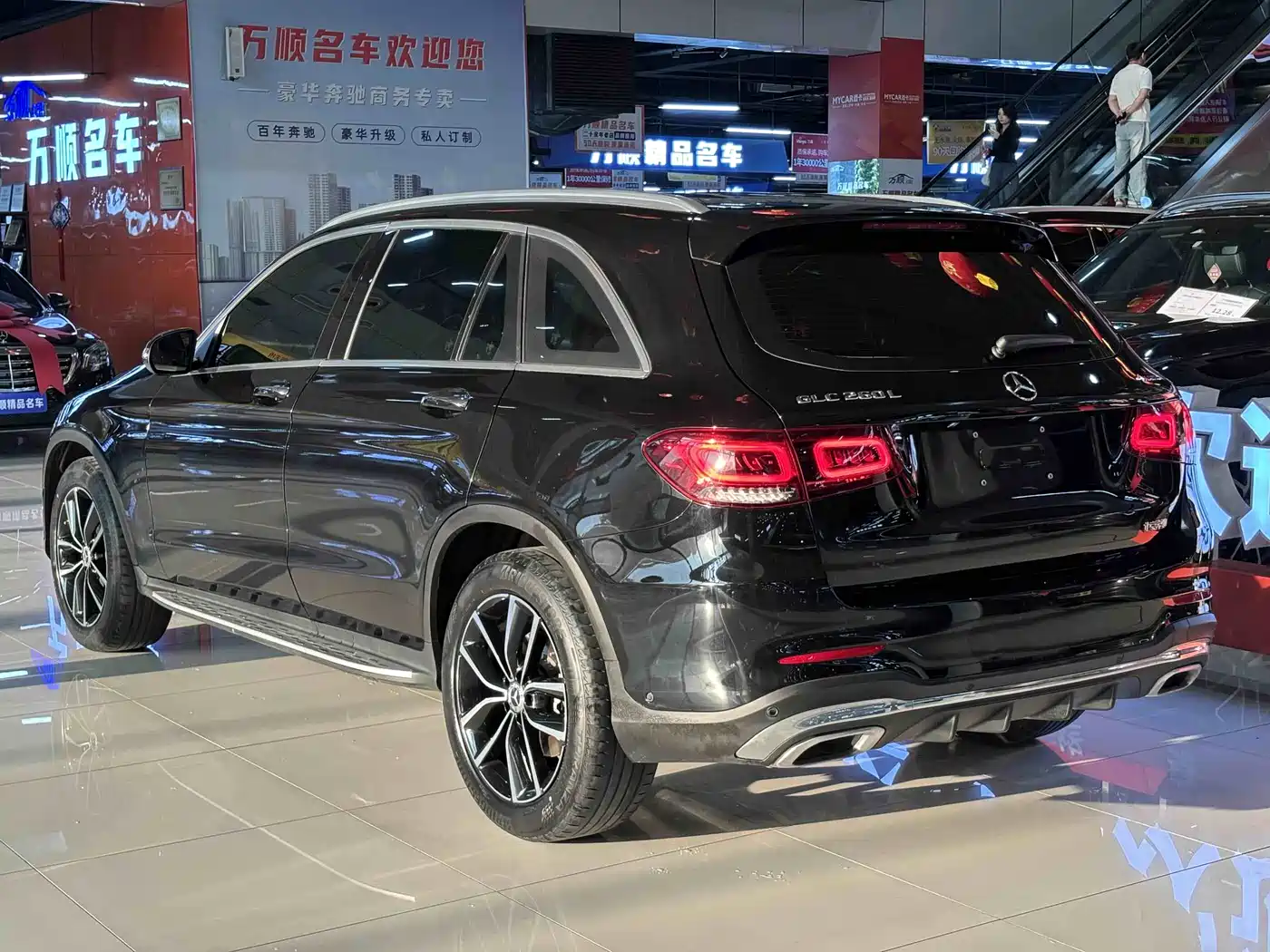 Mercedes-Benz GLC 2022 Facelift GLC 260 L 4MATIC Luxury Model фото 8