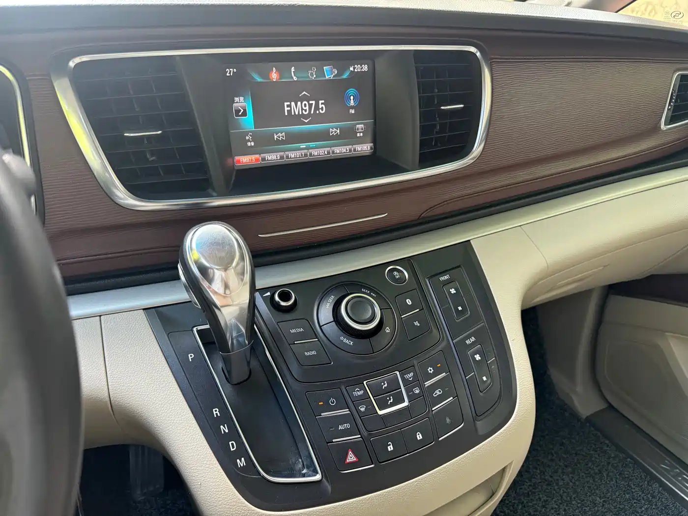 Buick GL8 2017 25S Luxury China V фото 14