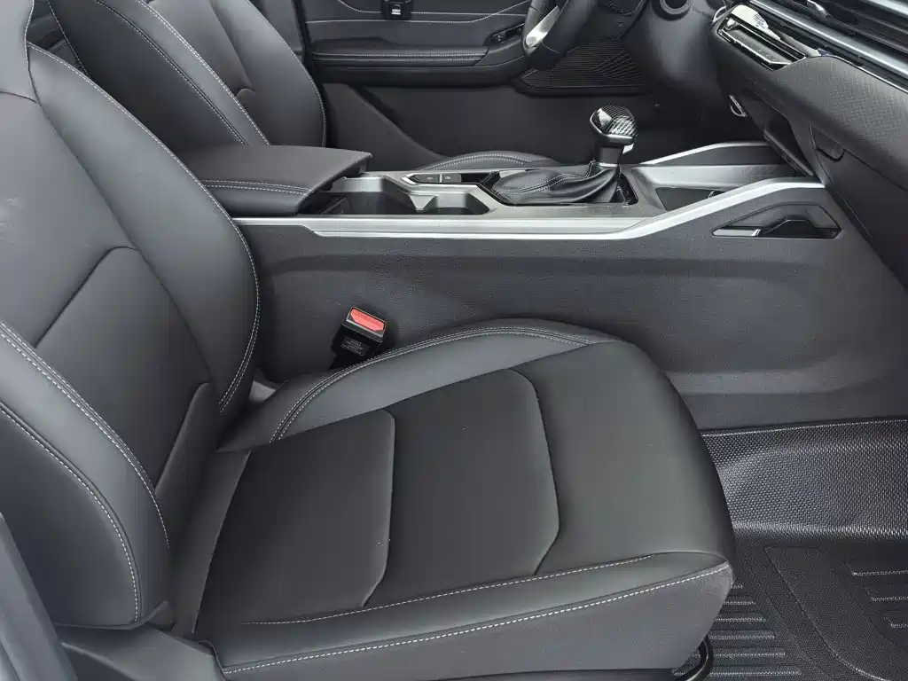 Geely Emgrand 2026 2025 4th Gen 4 Million Commemorative Edition 1.5L CVT Surpass
