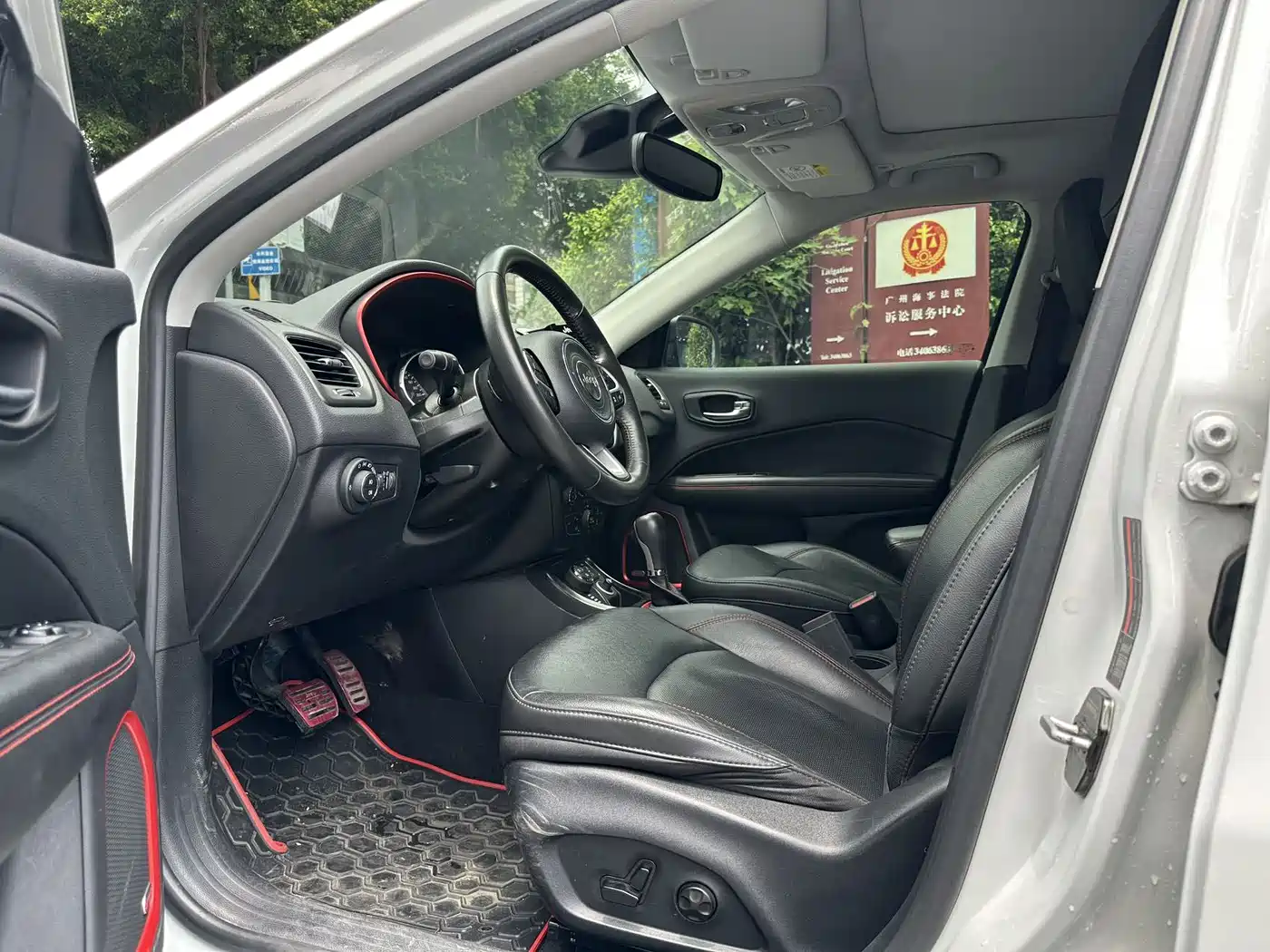 Фото 7 - Jeep Compass