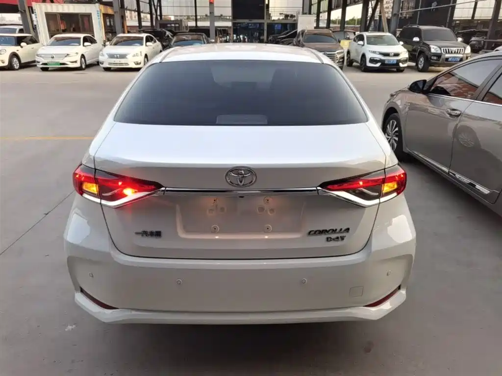 Toyota Corolla 2021 1.2T S-CVT Pioneer PLUS Edition фото 6