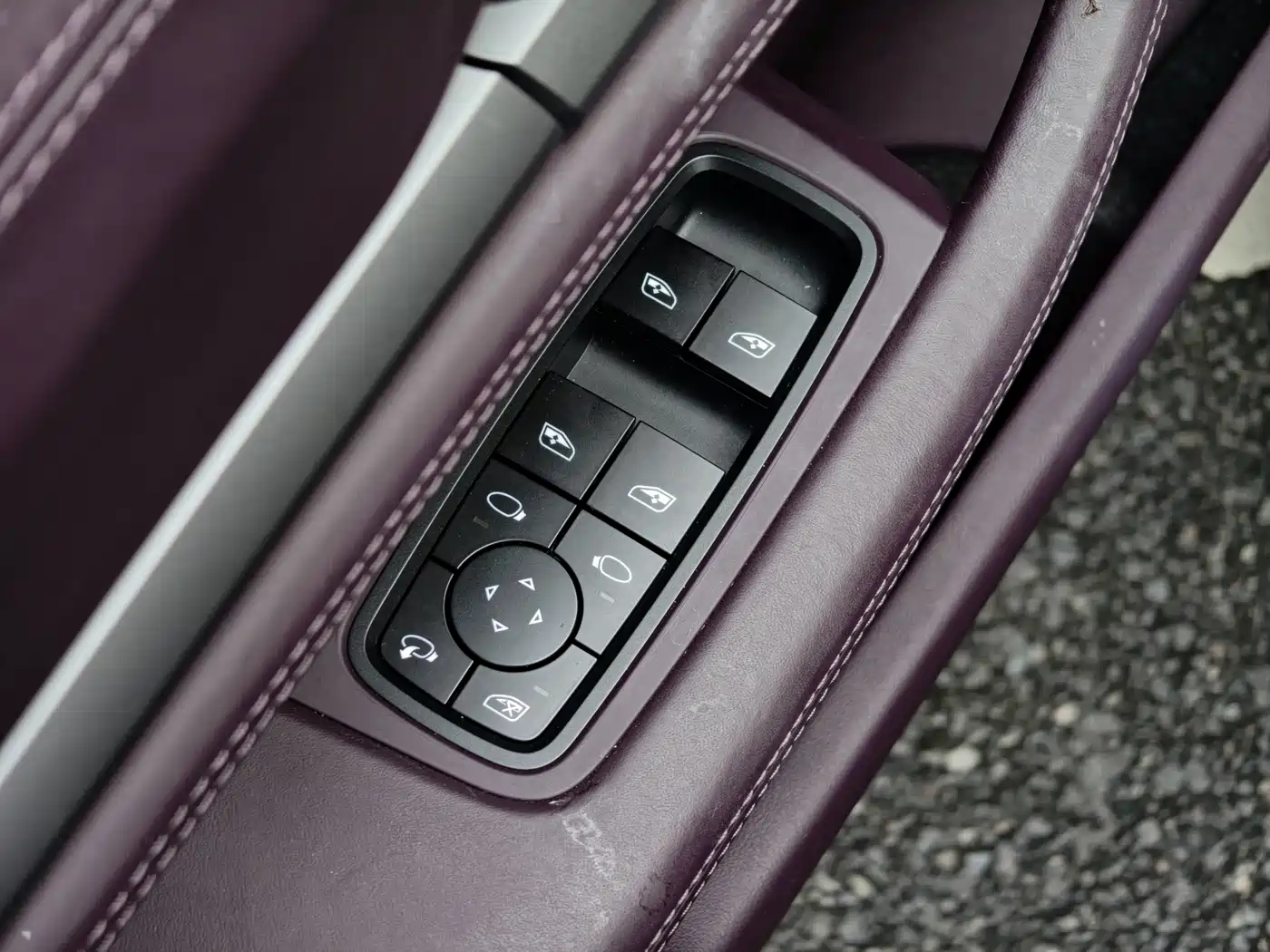 Porsche Taycan 2025 2025 Taycan