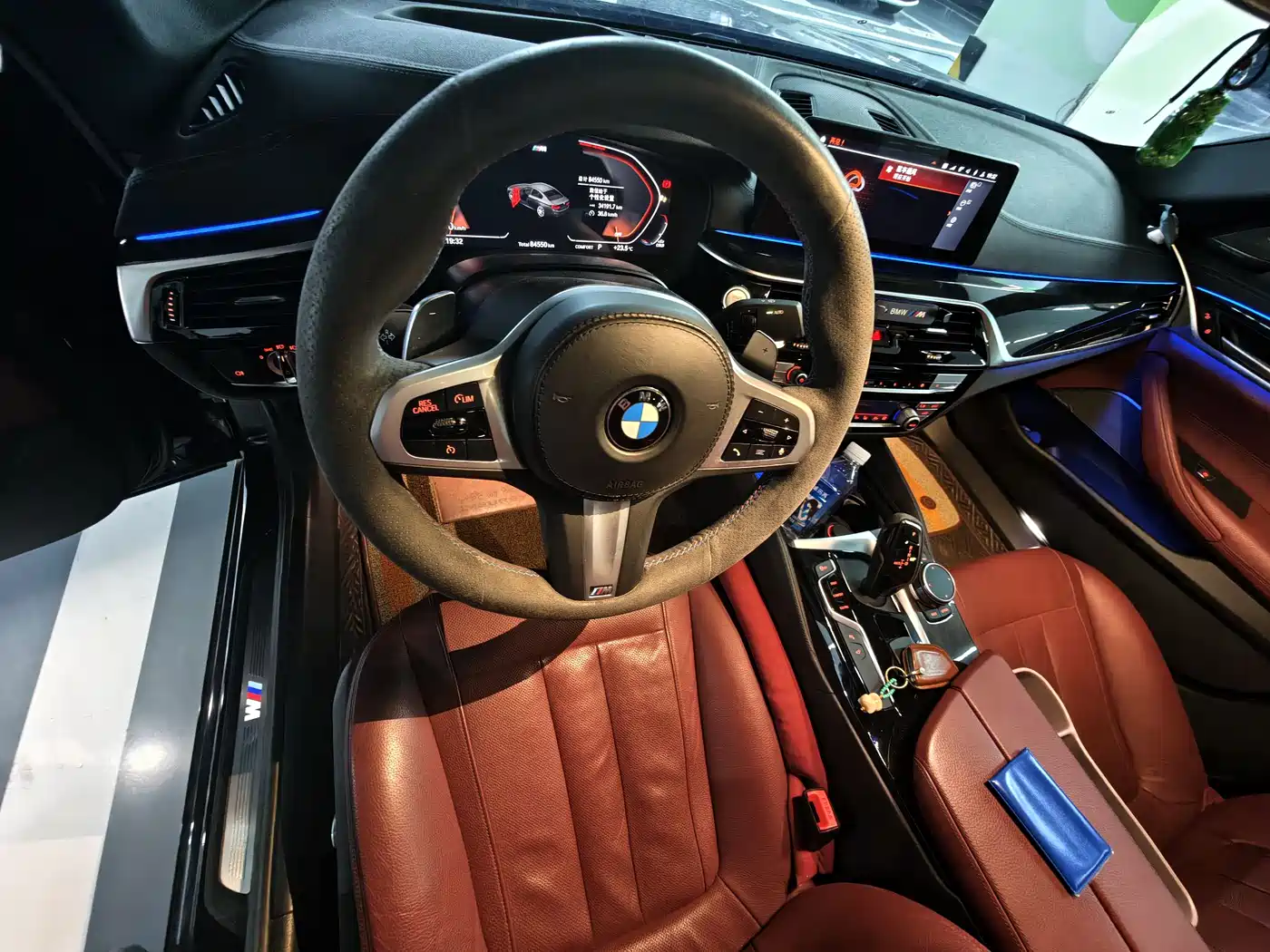BMW 5 Series 2020 530Li Exclusive M Sport Package фото 6