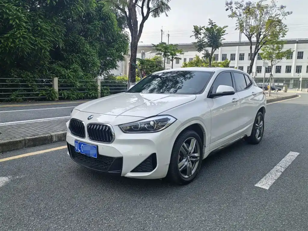 BMW X2 2022 sDrive25i M Off-Road Package