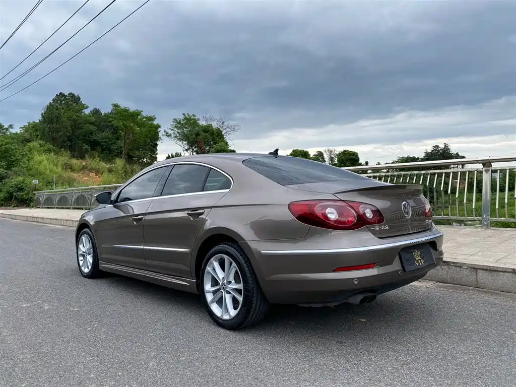 Volkswagen FAW-Volkswagen CC 2012 1.8TSI Luxury фото 3