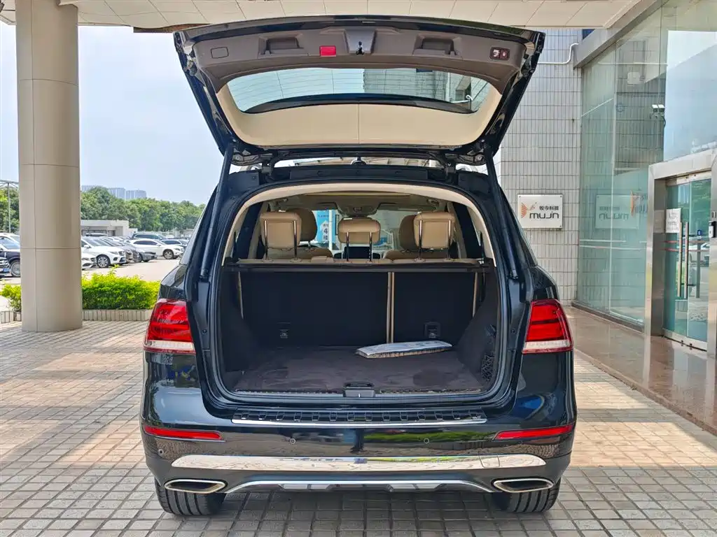 Mercedes-Benz GLE 2016 GLE 400 4MATIC фото 16