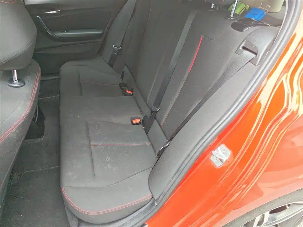 BMW 1 Series (Import) 2013 Facelift 118i Sport Model фото 13