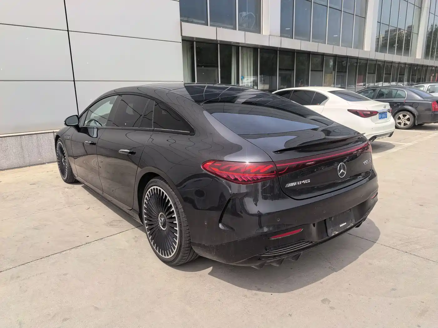 MERCEDES-BENZ EQS AMG