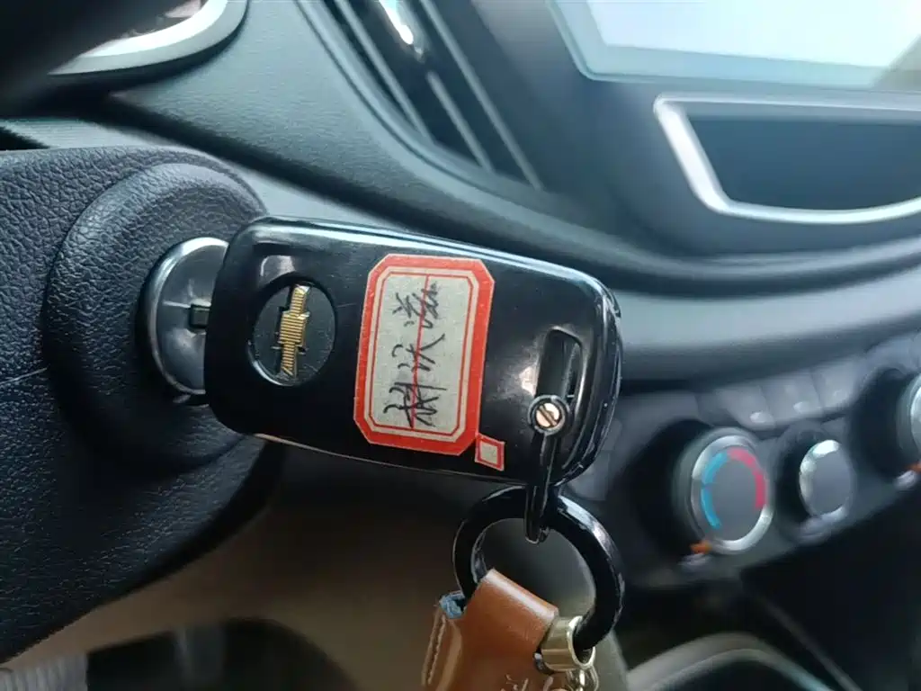 Chevrolet Cavalier 2018 320 Auto Enjoy Sunroof Edition фото 9