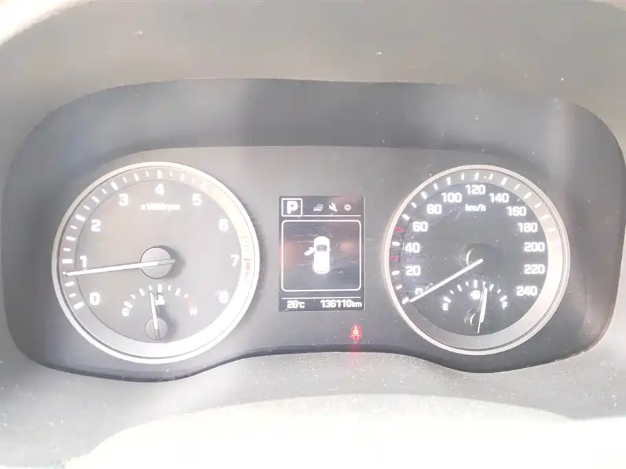 Hyundai Tucson 2015 1.6T Dual Clutch 2WD Comfort фото 14