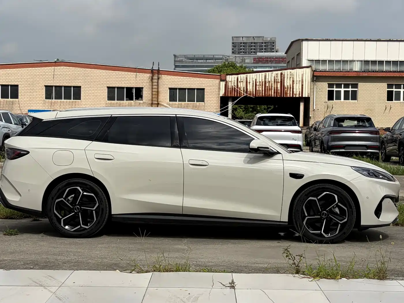 2025 BYD Seal 06 DM-i Touring